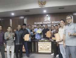 Komisi IV DPRD Lampung Perjuangkan Solusi Perizinan Pengrajin Genteng dan Batu Bata Lewat RDP